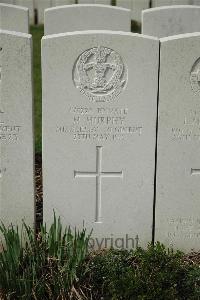 Bailleul Communal Cemetery Extension (Nord) - Murphy, M