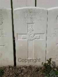 Bailleul Communal Cemetery Extension (Nord) - Murray, M