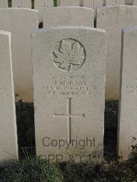 Bailleul Communal Cemetery Extension (Nord) - Murray, M