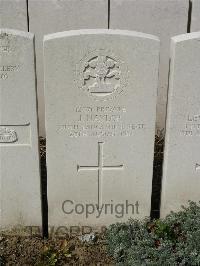 Bailleul Communal Cemetery Extension (Nord) - Naylor, J