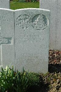 Bailleul Communal Cemetery Extension (Nord) - Nelson, J