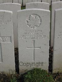 Bailleul Communal Cemetery Extension (Nord) - Nugent, Walter Henry