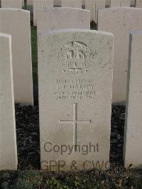 Bailleul Communal Cemetery Extension (Nord) - Oakley, T B