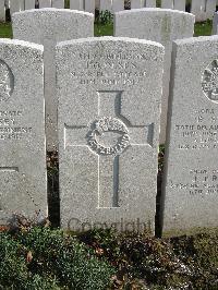 Bailleul Communal Cemetery Extension (Nord) - Olsen, John Oscar