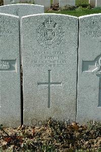 Bailleul Communal Cemetery Extension (Nord) - Owen, S