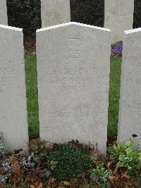 Bailleul Communal Cemetery Extension (Nord) - Pabst, Hugo