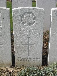 Bailleul Communal Cemetery Extension (Nord) - Parker, A E