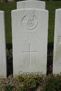 Bailleul Communal Cemetery Extension (Nord) - Parkin, R