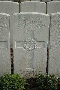 Bailleul Communal Cemetery Extension (Nord) - Patchett, Sydney