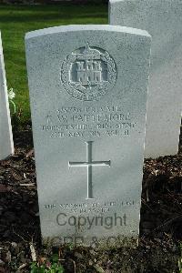Bailleul Communal Cemetery Extension (Nord) - Pattemore, Frederick William