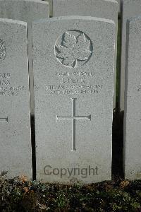 Bailleul Communal Cemetery Extension (Nord) - Peck, J