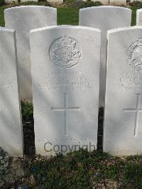 Bailleul Communal Cemetery Extension (Nord) - Pescud, A C