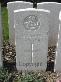 Bailleul Communal Cemetery Extension (Nord) - Pickford, S