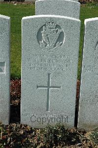 Bailleul Communal Cemetery Extension (Nord) - Pilkington, William Lees