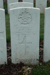 Bailleul Communal Cemetery Extension (Nord) - Platt, W