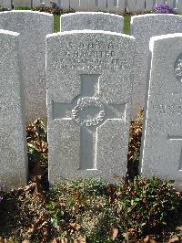Bailleul Communal Cemetery Extension (Nord) - Porter, George Richard