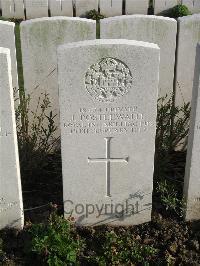 Bailleul Communal Cemetery Extension (Nord) - Postlewaite, J