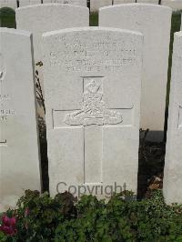 Bailleul Communal Cemetery Extension (Nord) - Preston, G W