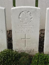 Bailleul Communal Cemetery Extension (Nord) - Preston, Kirby