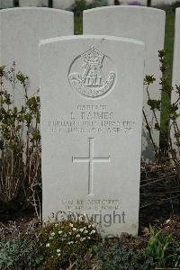 Bailleul Communal Cemetery Extension (Nord) - Raimes, Lancelot