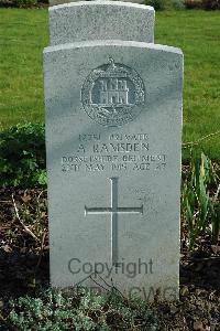 Bailleul Communal Cemetery Extension (Nord) - Ramsden, Arnold