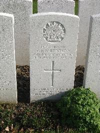 Bailleul Communal Cemetery Extension (Nord) - Redfern, George Frederick Walter