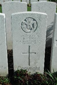 Bailleul Communal Cemetery Extension (Nord) - Rees, D J