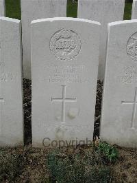 Bailleul Communal Cemetery Extension (Nord) - Reid, John