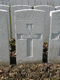 Bailleul Communal Cemetery Extension (Nord) - Richardson, R W