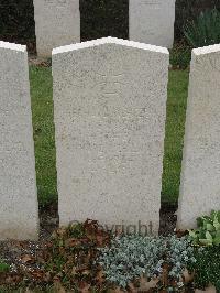 Bailleul Communal Cemetery Extension (Nord) - Richter, Richard