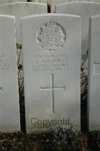 Bailleul Communal Cemetery Extension (Nord) - Roberts, T