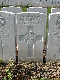 Bailleul Communal Cemetery Extension (Nord) - Robertson, Ernest Alexander