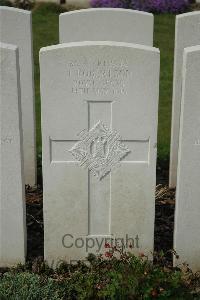 Bailleul Communal Cemetery Extension (Nord) - Robertson, J