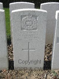 Bailleul Communal Cemetery Extension (Nord) - Robins, G
