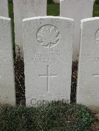 Bailleul Communal Cemetery Extension (Nord) - Robinson, Harold