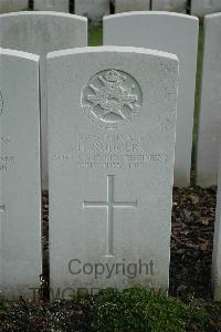 Bailleul Communal Cemetery Extension (Nord) - Rodgers, H