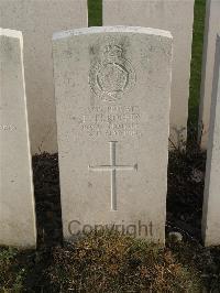 Bailleul Communal Cemetery Extension (Nord) - Roffey, Ernest Edward