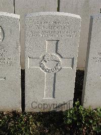 Bailleul Communal Cemetery Extension (Nord) - Rogers, Alfred Edward