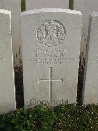 Bailleul Communal Cemetery Extension (Nord) - Rogerson, E