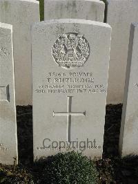 Bailleul Communal Cemetery Extension (Nord) - Rutledge, Thomas