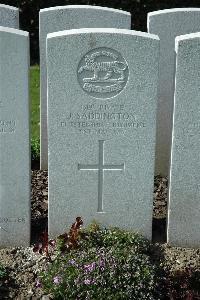 Bailleul Communal Cemetery Extension (Nord) - Saddington, J