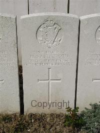 Bailleul Communal Cemetery Extension (Nord) - Sanderson, Henry
