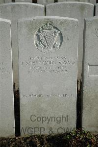 Bailleul Communal Cemetery Extension (Nord) - Savage, Joseph Samuel