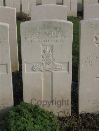Bailleul Communal Cemetery Extension (Nord) - Searle, Sidney George