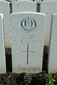 Bailleul Communal Cemetery Extension (Nord) - Sears, Horace