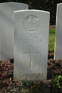 Bailleul Communal Cemetery Extension (Nord) - Shaw, John