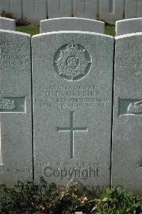 Bailleul Communal Cemetery Extension (Nord) - Simpkins, Harold Edward