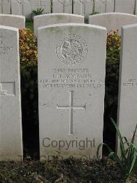 Bailleul Communal Cemetery Extension (Nord) - Simpson, J H