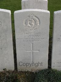 Bailleul Communal Cemetery Extension (Nord) - Skelton, S