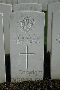 Bailleul Communal Cemetery Extension (Nord) - Sloan, L H